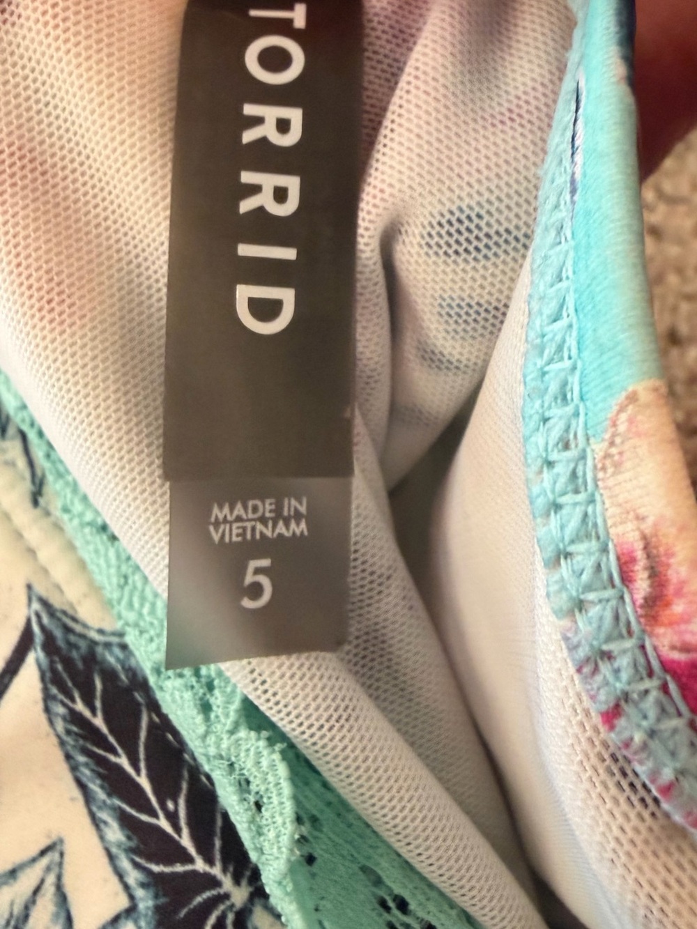 Torrid Floral One-Piece Swimsuit Dress in Aqua, Pink & Cream size 5 - Picture 11 of 13